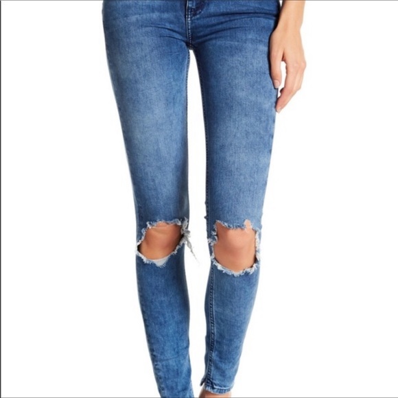 Free People high waisted distressed blue jeans - Picture 1 of 7
